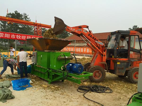 【省錢(qián)】不等于忽略質(zhì)量 滎陽(yáng)秸稈打包機(jī)具性?xún)r(jià)比之選